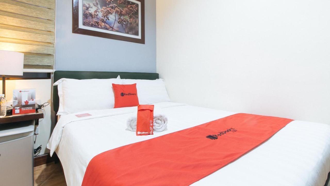 Reddoorz @ Gardenview Hotel Gtower Angeles Dış mekan fotoğraf