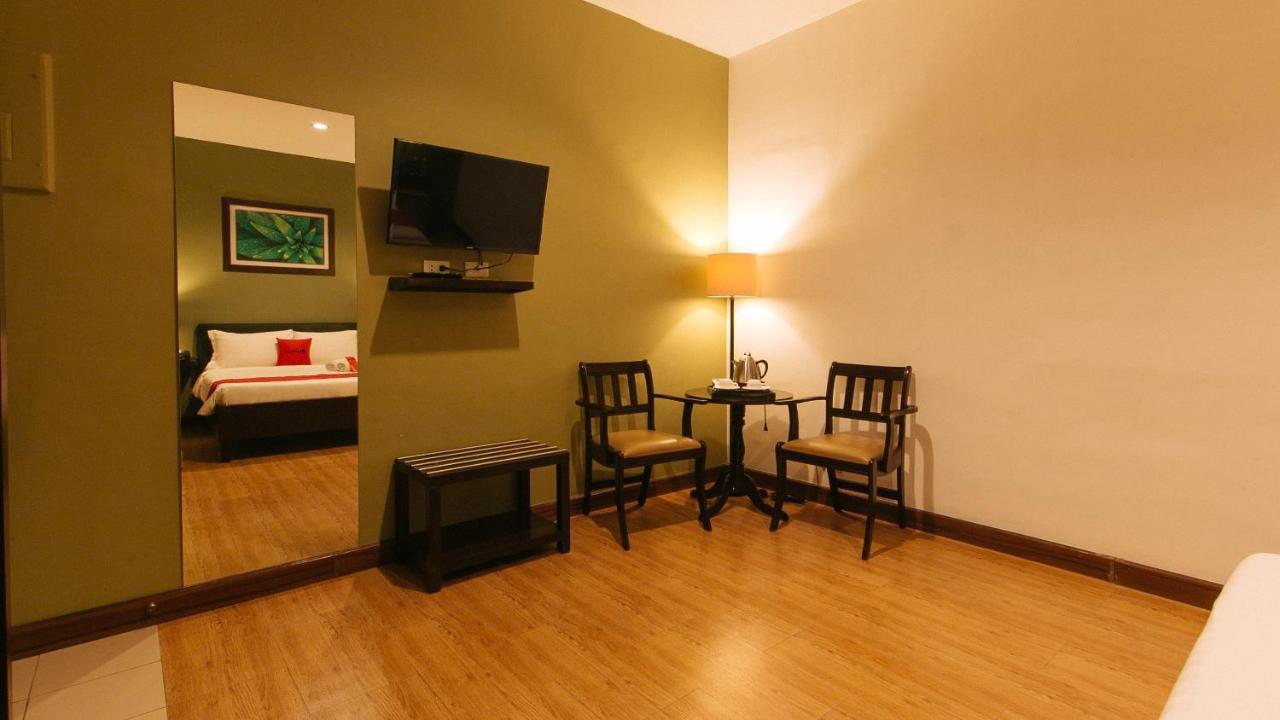 Reddoorz @ Gardenview Hotel Gtower Angeles Dış mekan fotoğraf