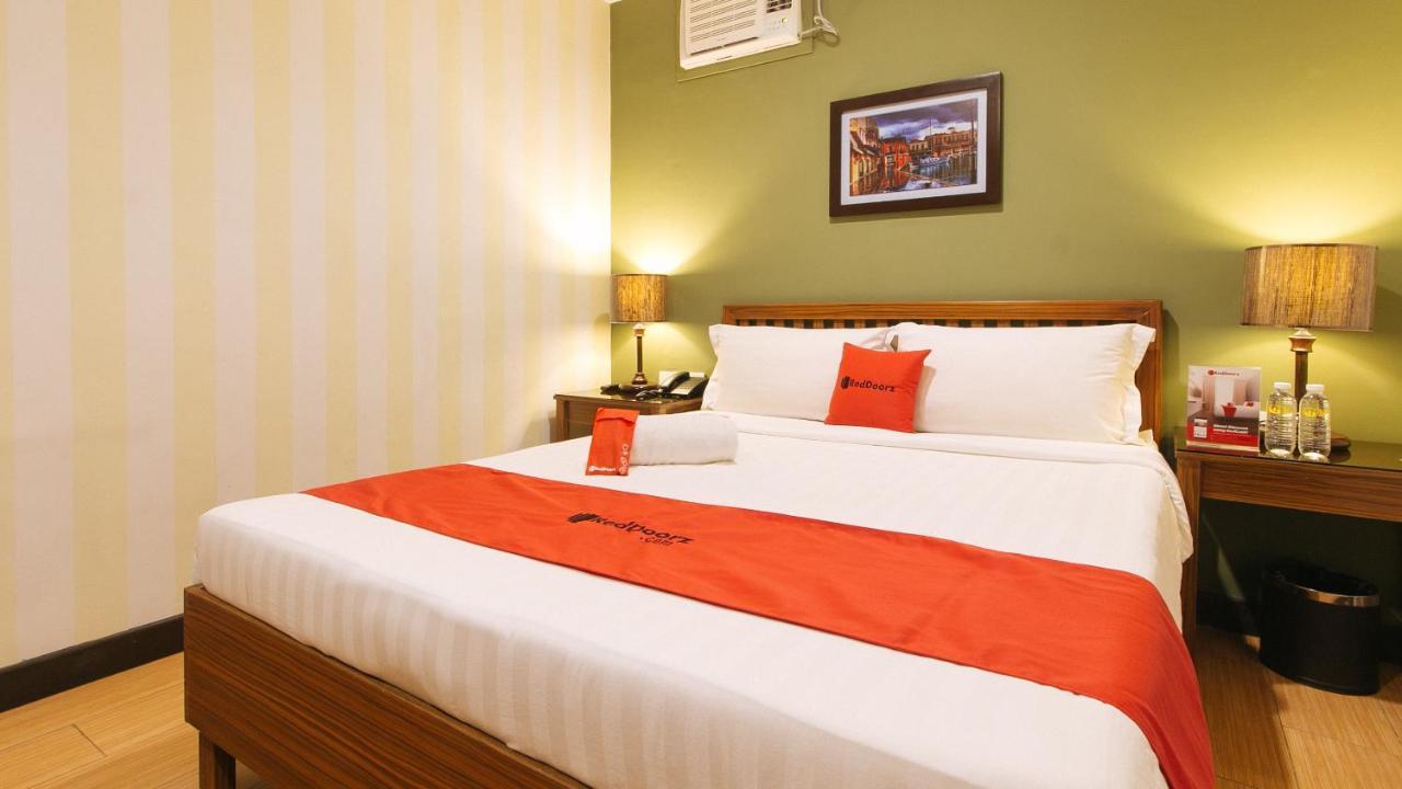 Reddoorz @ Gardenview Hotel Gtower Angeles Dış mekan fotoğraf