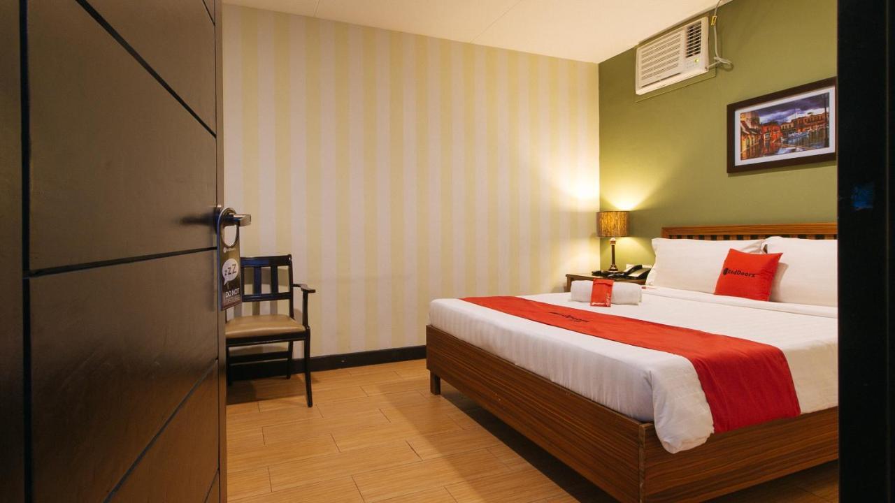 Reddoorz @ Gardenview Hotel Gtower Angeles Dış mekan fotoğraf