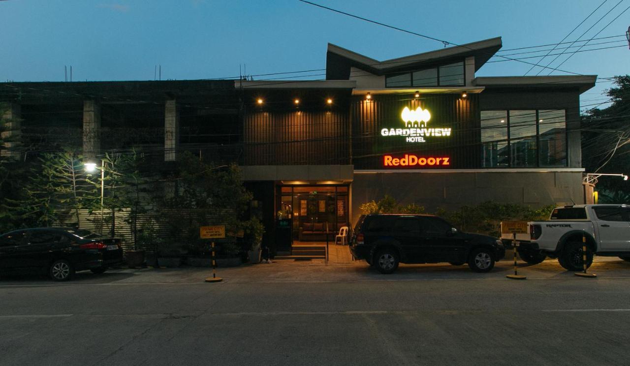 Reddoorz @ Gardenview Hotel Gtower Angeles Dış mekan fotoğraf